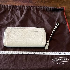 Coach leather wristlet wallet with duster bag